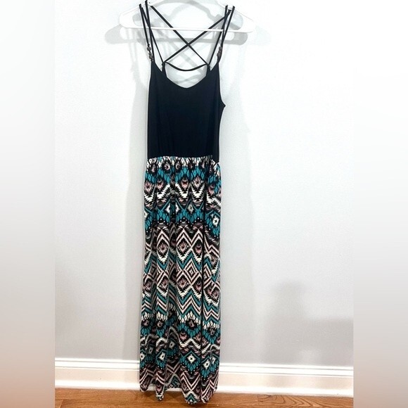 Open criss cross back black and tribal print maxi dress size medium - Picture 4 of 8